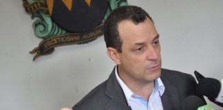 Justiça condena prefeito de Ouro Preto a pagar multa de R$ 20 mil, mas cabe recurso