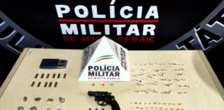 Santa Cruz, Ouro Preto: PM apreende comprimidos de ecstasy, 115 pedras de crack e revólver