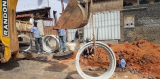Santa Efigênia, Itabirito: Saae faz obra que permite acesso às tubulações sem escavar o solo