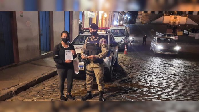 Agosto Lilás: ação da PM em Ouro Preto. Foto - 52º Batalhão da Polícia Militar