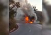Itabirito: Ônibus, que transportava turistas, pega fogo na BR-356; VEJA VÍDEOS
