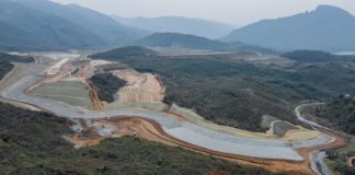Etapa importante para o fim da barragem Doutor (Ouro Preto): canal começa drenar água