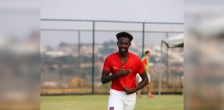 VOTE: Jogador de Itabirito, com 19 anos, participa de votação do site paulista “Melhores da Base”