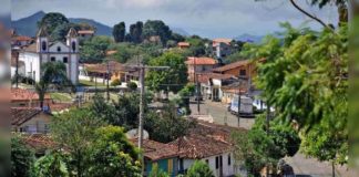 Escola Municipal de Lavras Novas terá quadra poliesportiva