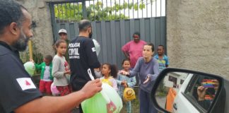 PC e outras entidades distribuem brinquedos em Ouro Preto; veja fotos