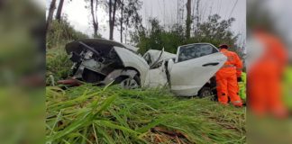 Conselheiro Lafaiete: carro cai em ribanceira e mata mulher de 31 anos na BR-040; veja fotos