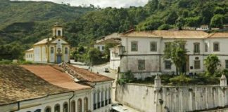 Covid: Ouro Preto regressa para a Onda Vermelha
