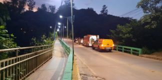 VÍDEO EXCLUSIVO: em ação rápida, GM socorre mulher que ameaçava pular de ponte em Itabirito