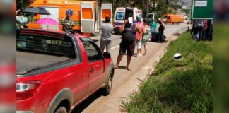 BR-356: 3 feridos em acidente próximo à UPA de Itabirito, que envolveu 2 motos e 2 carros