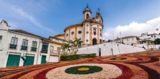 Atenção, motoristas: mudança no estacionamento das ruas de Ouro Preto durante Semana Santa Alterações no estacionamento em Ouro Preto durante a Semana Santa. Foto: Ane Souz