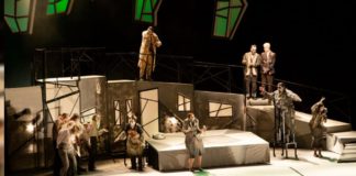 Espetáculo “O Alienista”, clássico de Machado de Assis, no Centro de Convenções da Ufop