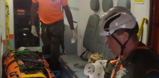 Itabirito: ao cair em barranco com seu carro, idosa é resgatada depois de 4h, após ligar faróis e buzinar