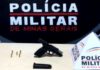 Passageiro em carro de aplicativo é preso, pela PM, portando arma de fogo, em Mariana