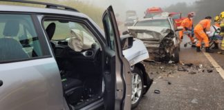 Conselheiro Lafaiete, BR-040: colisão entre 2 carros deixa 5 vítimas; 1 em estado grave; FOTOS