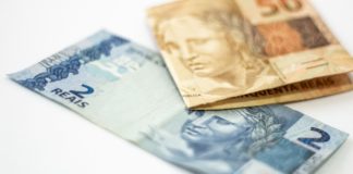 Servidores de Mariana podem solicitar o adiantamento do 13º até terça-feira