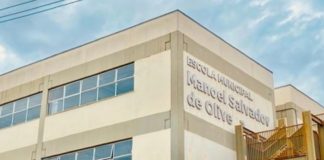 Itabirito: aluno de escola municipal leva pedrada de colega e está no hospital com 3 pontos na cabeça A mãe da vítima afirma que casos de violência têm acontecido entre alunos da Escola Municipal Manoel Salvador de Oliveira, em Itabirito. Foto - Letícia Freitas - Agência Primaz