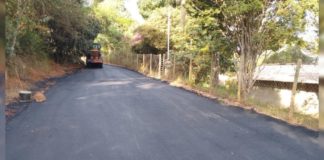 Itabirito: vias em Acuruí são pavimentadas pela Prefeitura