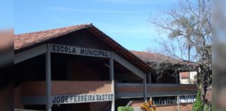 Itabirito: aluno da Escola José Ferreira Bastos é atropelado e sofre fratura exposta