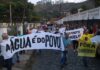 Moradores de Ouro Preto lotam as ruas cobrando saída da Saneouro Manifestantes passaram por vários espaços da cidade - Foto: ASSUFOP/Divulgação