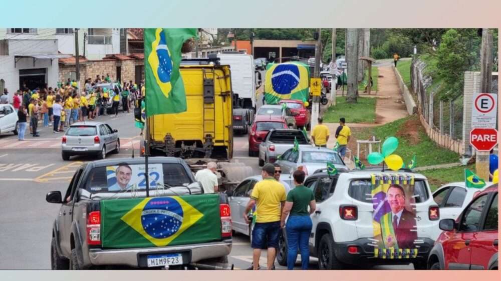 Entorno da Praça do Cruzeiro ficou movimentado. Foto - Radar Geral