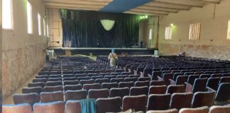 Itabirito: com conclusão prevista para o 2º semestre de 2023, Prefeitura inicia obras no Cine Teatro Pax O memorável Cine Teatro Pax, finalmente, será reformado. Foto - Prefeitura de Itabirito