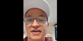 Da Itatiaia Ouro Preto, Antônio Carlos, nascido em Itabirito, vai cobrir a Copa do Mundo 2022 no Catar Antônio Carlos no aeroporto se preparando para viajar para Londres. Foto - Reprodução