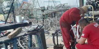 MG: bicicletas reformadas por detentos do Presídio de Itajubá são doadas a crianças carentes Detentos reformam bikes apreendidas pela GM. Foto - Sejusp - Divulgação