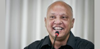 Ídolo do Atlético, Reinaldo lança, em Ouro Preto, livro sobre sua história