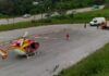 Itabirito: vítima de acidente de moto sofre fraturas nos 2 fêmures e vai de helicóptero para o João XXIII Aeronave pousa na UPA de Itabirito para levar vítima para hospital especializado em traumas referência em Minas. Foto - Reprodução