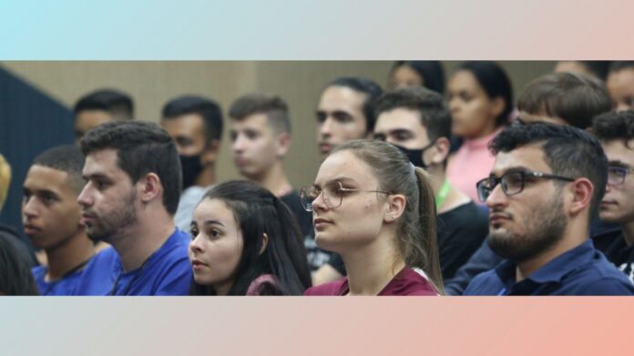 Aula inaugural do Trilhas de Futuro. Foto - Gil Leonardi - Imprensa MG