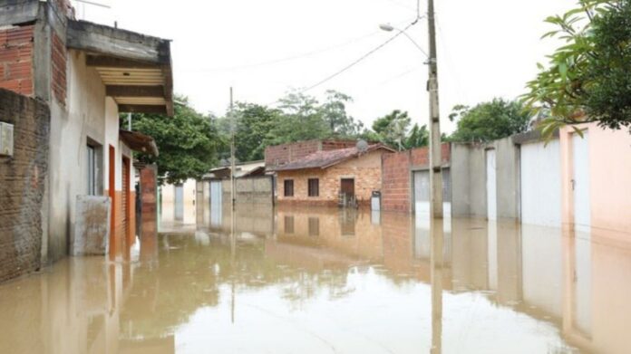 Chuvas castigam parte de Minas. Foto - Gil Leonardi - Imprensa MG