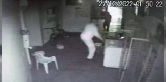 Posto ALE, do bairro Praia, é assaltado em Itabirito; VEJA VÍDEO Embate entre bandidos e frentista no Posto ALE, bairro Praia, em Itabirito. Foto - Reprodução