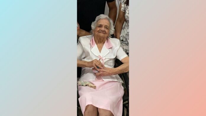 Dona Ruth - 100 anos. Foto - Arquivo de família