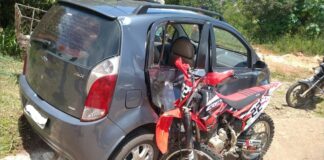 Itabirito, BR-356: motociclista é arremessado por cerca de 10 m após bater na lateral de carro Acidente na BR-356, perto da UPA de Itabirito. Foto - Brigada Municipal