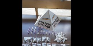 Itabirito: PM apreende 73 pedras de crack e outras drogas em matagal no Santo Antônio Itabirito: PM apreende 73 pedras de crack e outras drogas em matagal no Santo Antônio