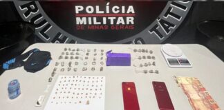 Ouro Preto: PM prende no Pocinho suspeito de tráfico com 73 pedras de crack e barra de maconha Ouro Preto: PM prende no Pocinho suspeito de tráfico com 73 pedras de crack e barra de maconha
