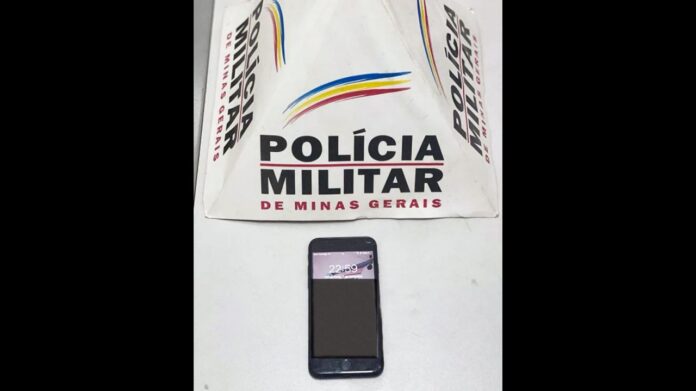 Ouro Preto: jovem de 18 anos compra celular roubado e vai parar na delegacia