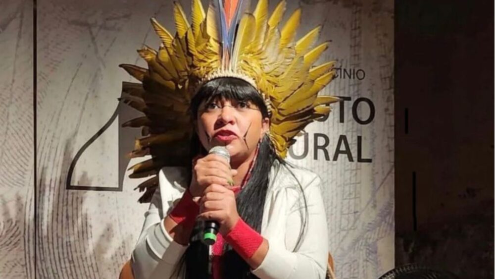 Deputada Federal Célia Xakriabá denuncia racismo em restaurante de Ouro Preto