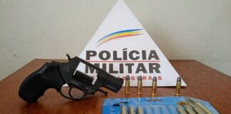 Diogo de Vasconcelos: homem ameaça o próprio irmão com um 38 e acaba preso Diogo de Vasconcelos: homem ameaça o próprio irmão com um 38 e acaba preso