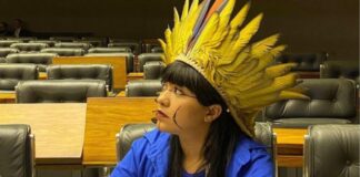 Ufop emite nota de solidariedade à deputada federal Célia Xakriabá Ufop emite nota de solidariedade à deputada federal Célia Xakriabá