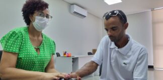 CAC de Itabirito sendo reformulado: aberto das 7h às 18h, 300 RGs devem ser feitos em março CAC de Itabirito sendo reformulado: aberto às 7h, 300 RGs devem ser feitos em março