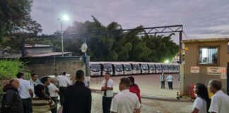 Itabirito deve ficar sem lotação hoje: motoristas da Serra Verde fazem paralisação Itabirito deve ficar sem lotação hoje: motoristas da Serra Verde fazem paralisação