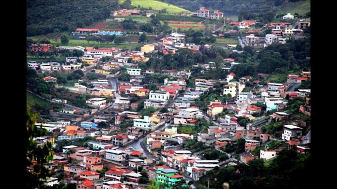 Itabirito, bairro Munu: discussão entre vizinhos termina com homem ferido após golpe de machado