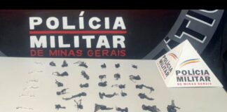 Itabirito: PM prende 2 homens e apreende menor de 17 anos por tráfico na Cohab Itabirito: PM prende 2 homens e apreende menor de 17 anos por tráfico na Cohab