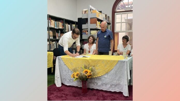 Ouro Preto: Vale e Prefeitura assinam termo que deve incentivar a leitura em 6.500 alunos