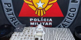 Itabirito: PM apreende 300 pinos de cocaína e outras drogas no PA; suspeito nascido em Sergipe é preso Itabirito: PM apreende 300 pinos de cocaína e outras drogas no PA; suspeito nascido em Sergipe é preso