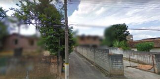 Favelinha do bairro Praia, Itabirito: mulher leva tiros e possível autor é procurado Entrada de local conhecido como Favelinha do bairro Praia - Foto: Google