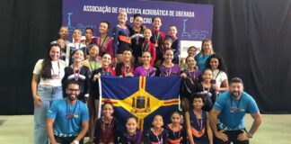 Ginástica acrobática: Itabirito é sucesso em Uberaba, mas ônibus cedido pela Prefeitura tinha até goteiras Ginástica acrobática: Itabirito é sucesso em Uberaba, mas ônibus cedido pela Prefeitura tinha até goteiras