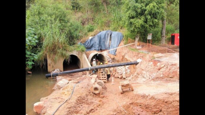 Prefeitura de Itabirito inicia obra para evitar que Córrego Criminoso transborde em época de chuva