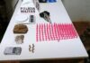Bairro Santa Rita, Itabirito: PM apreende revólver, 162 pinos de cocaína e prende suspeito de tráfico Bairro Santa Rita, Itabirito: PM apreende revólver, 162 pinos de cocaína e prende suspeito de tráfico